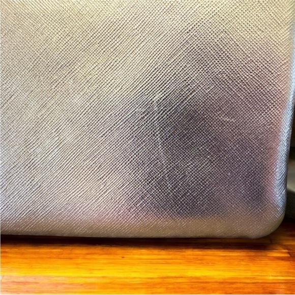 VICTORIA’S SECRET Pink Metallic Wristlet Clutch with Tassel - Picture 8 of 10